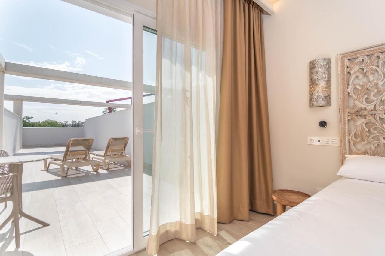 Aljarafe Suites By Qhotels Gelves Esterno foto