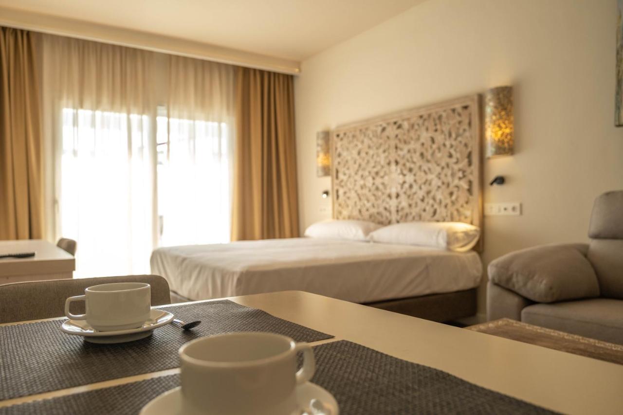 Aljarafe Suites By Qhotels Gelves Esterno foto