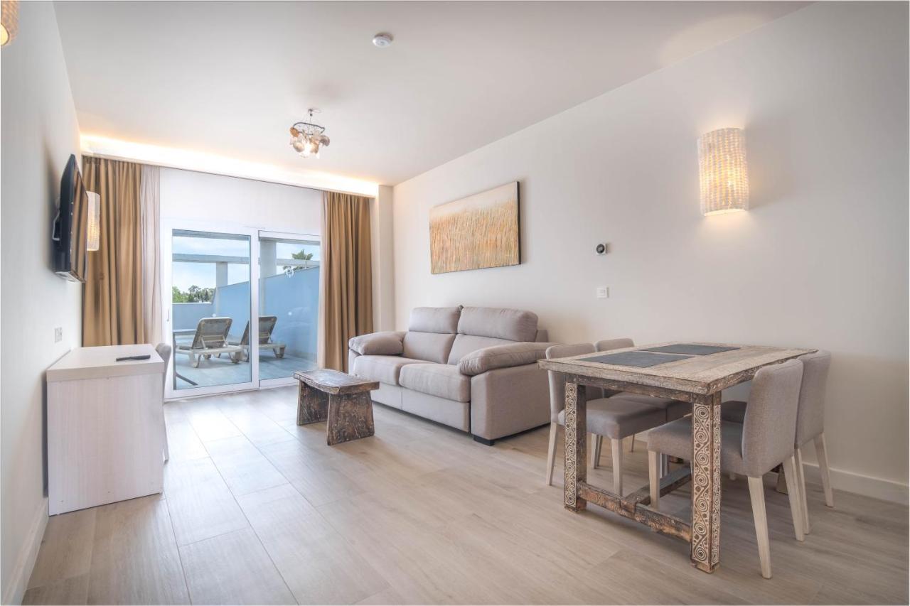 Aljarafe Suites By Qhotels Gelves Esterno foto