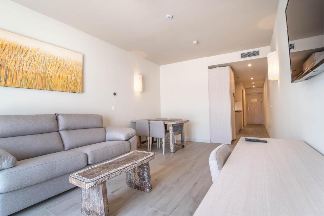 Aljarafe Suites By Qhotels Gelves Esterno foto